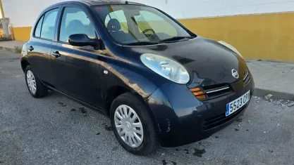 Usado Nissan Micra Visia 65 CV (47 kW) 2004 Negro Utilitario