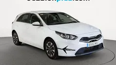 Blanco Usado 2024 Kia Ceed Berlina | 20.250 € (Precio justo)