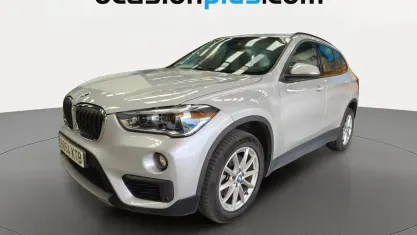 Usado BMW X1 150 CV (110 kW) 2019 Gris plata SUV