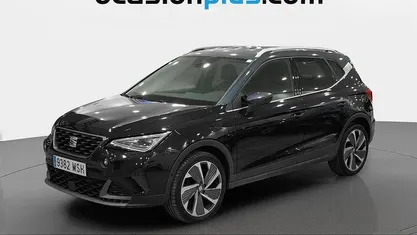 Usado Seat Arona FR 150 CV (110 kW) 2024 Negro SUV