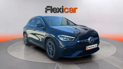 Usado Mercedes GLA200 150 CV (110 kW) 2022 Azul SUV
