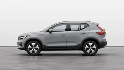 Begagnad Volvo XC40 Core 163 HK (119 kW) 2026 SUV