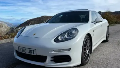 Usado Porsche Panamera 4S 420 CV (308 kW) 2016 Blanco Berlina