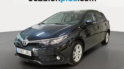 Usado Toyota Auris Active 116 CV (85 kW) 2016 Azul Familiar