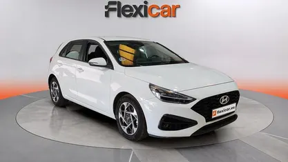 Usado Hyundai i30 120 CV (88 kW) 2024 Berlina