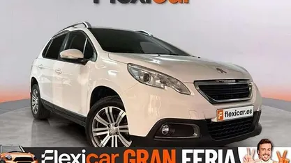 Usado Peugeot 2008 Active 100 CV (73 kW) 2015 SUV