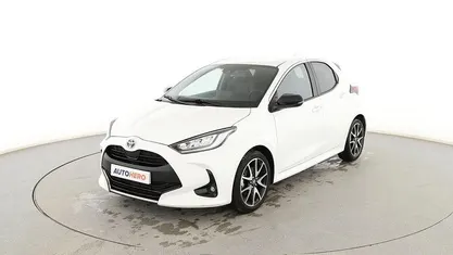 Usado Toyota Yaris Hybrid Style 116 CV (85 kW) 2022 Utilitario