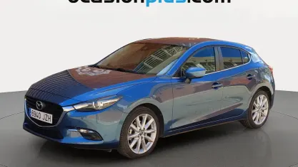 Occasion Mazda 3 Luxury 165 PK (121 kW) 2017 Blauw Hatchback
