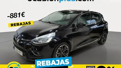 Negro Usado 2017 Renault Clio IV Zen Utilitario | 11.019 € (Precio justo)