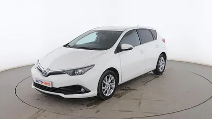 Usado Toyota Auris Hybrid Active 135 CV (99 kW) 2015 Utilitario