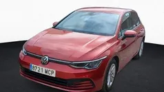 Rojo Usado 2022 VW Golf VIII Life | 24.300 € (Precio justo)