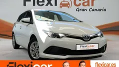 Toyota Auris Hybrid