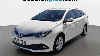Occasion Toyota Auris Active 136 PK (100 kW) 2015 Wit Stationwagen