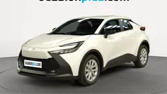 Blanco Nuevo 2025 Toyota C-HR Active SUV | 27.273 € (Precio justo)
