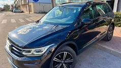 Negro Usado 2021 VW Tiguan Life SUV | 25.499 € (Super precio)