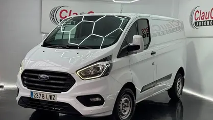 Usado Ford Transit Custom Limited 130 CV (95 kW) 2022 Blanco Van