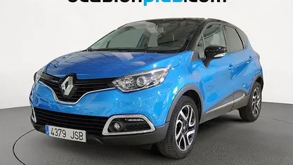 Usado Renault Captur Zen 110 CV (80 kW) 2016 Azul SUV