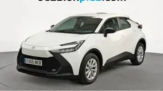 Usado 2025 Toyota C-HR Active SUV | 28.173 € (Super precio)