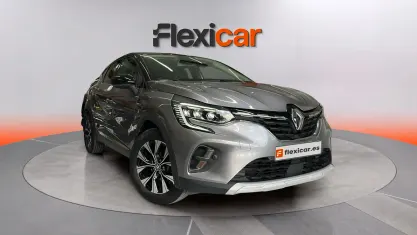 Usado Renault Captur Techno 91 CV (66 kW) 2023 Gris SUV