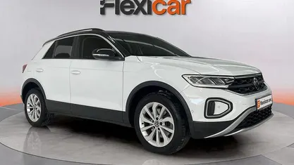 Usado VW T-Roc Advance 150 CV (110 kW) 2022 SUV