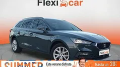Gris Usado 2023 Seat Leon Style Familiar | 16.390 € (Precio justo)