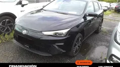 Blanco Usado 2023 MG MG4 EV Luxury Utilitario | 19.450 € (Precio justo)