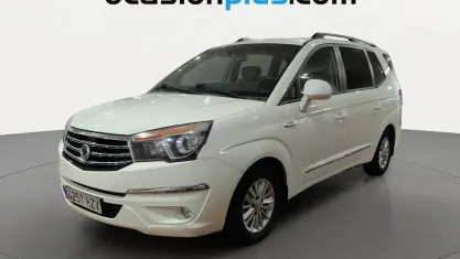 Usado SsangYong Rodius 155 CV (114 kW) 2014 Blanco Monovolumen