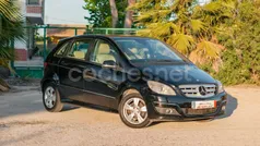 Mercedes B180