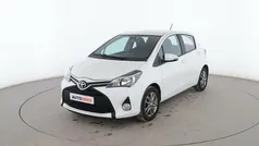 Usado 2015 Toyota Yaris City Berlina | 9899 € (Precio justo)