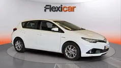 Usado 2016 Toyota Auris Hybrid Business Edition Berlina | 12.490 € (Buen precio)