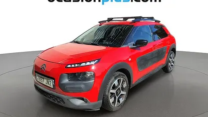 Usado Citroën C4 Cactus PureTech 110 CV (80 kW) 2016 Utilitario