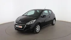 Negro Usado 2015 Peugeot 208 Active Utilitario | 8299 € (Precio justo)