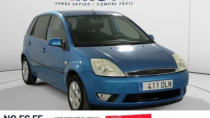 Usado Ford Fiesta Trend 68 CV (50 kW) 2005 Utilitario