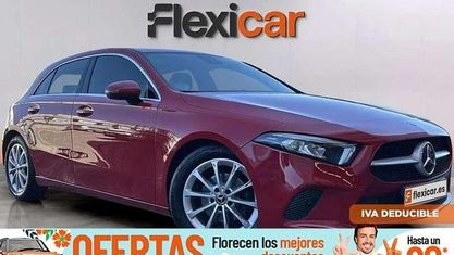 Usado Mercedes A180 116 CV (85 kW) 2019 Rojo Utilitario
