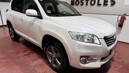 Usado Toyota RAV4 Executive 150 CV (110 kW) 2012 SUV