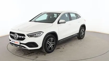 Usado Mercedes GLA200 Progressive 150 CV (110 kW) 2022 Blanco SUV