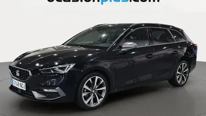 Usado Seat Leon FR 150 CV (110 kW) 2025 Negro Monovolumen