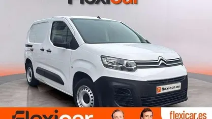 Usado Citroën Berlingo Feel 102 CV (75 kW) 2019 Blanco Monovolumen