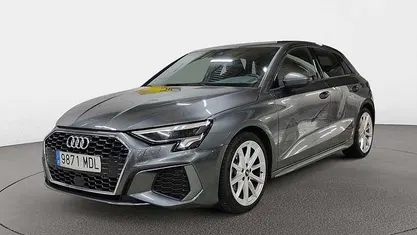Gris Usado 2023 Audi A3 Sportback S-Line Utilitario | 27.264 € (Precio justo)