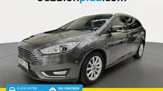 Gris Usado 2015 Ford Focus Titanium Monovolumen | 8190 € (Precio justo)