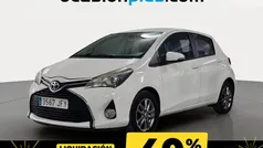 Blanco Usado 2015 Toyota Yaris Active Utilitario | 11.490 € (Precio justo)