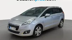 Gris Usado 2016 Peugeot 5008 Allure Monovolumen | 10.450 € (Precio justo)
