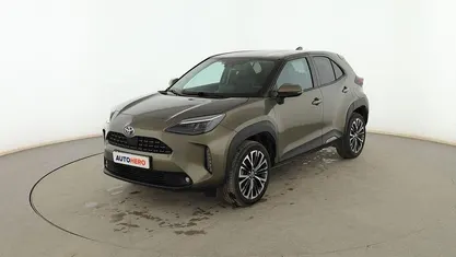 Używany Toyota Yaris Cross Style 116 KM (85 kW) 2021 Zielony SUV