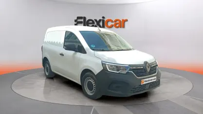 Usado Renault Kangoo 95 CV (69 kW) 2024 Blanco Monovolumen