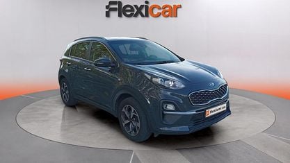 Usado Kia Sportage Plus 136 CV (100 kW) 2021 Gris SUV