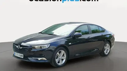 Używany Opel Insignia Selective 136 KM (100 kW) 2018 Niebieski Sedan/Limuzyna
