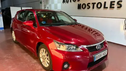 Usado Lexus CT200h 136 CV (100 kW) 2011 Granate Berlina