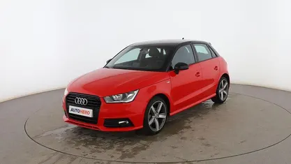 Usado Audi A1 Sportback Attraction 90 CV (66 kW) 2015 Rojo Utilitario
