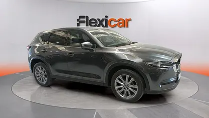 Käytetty Mazda CX-5 165 HP (121 kW) 2019 Harmaa Katumaasturi