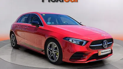 Usado Mercedes A180 116 CV (85 kW) 2021 Rojo Berlina